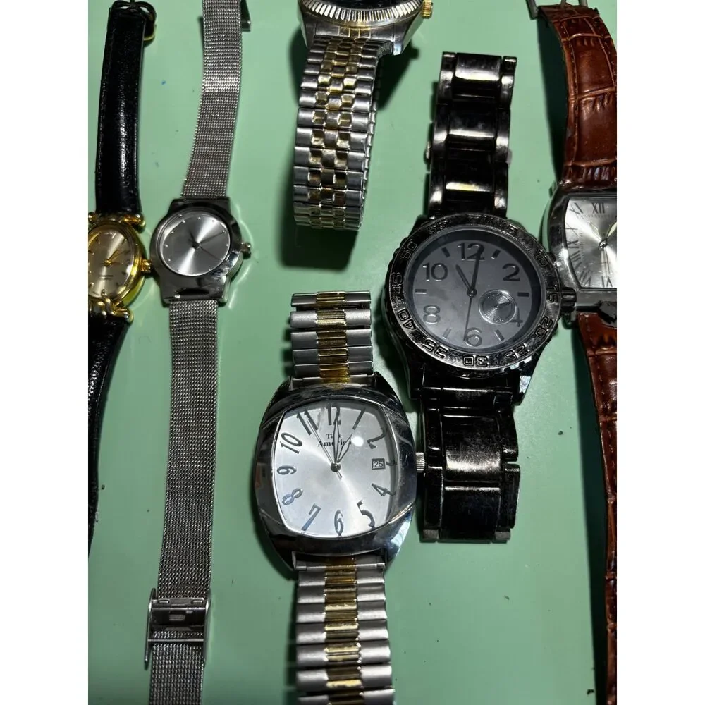 Lot of 12 men's and women's unbranded watches, untested